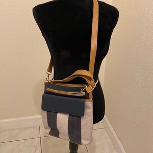 Tackle & Tides Crossbody purse